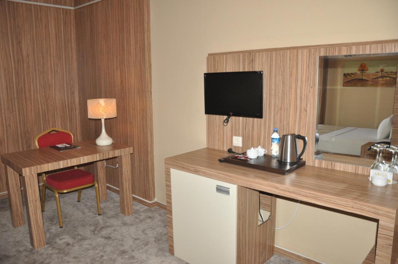 Mesa Hotell Batman Rom bilde