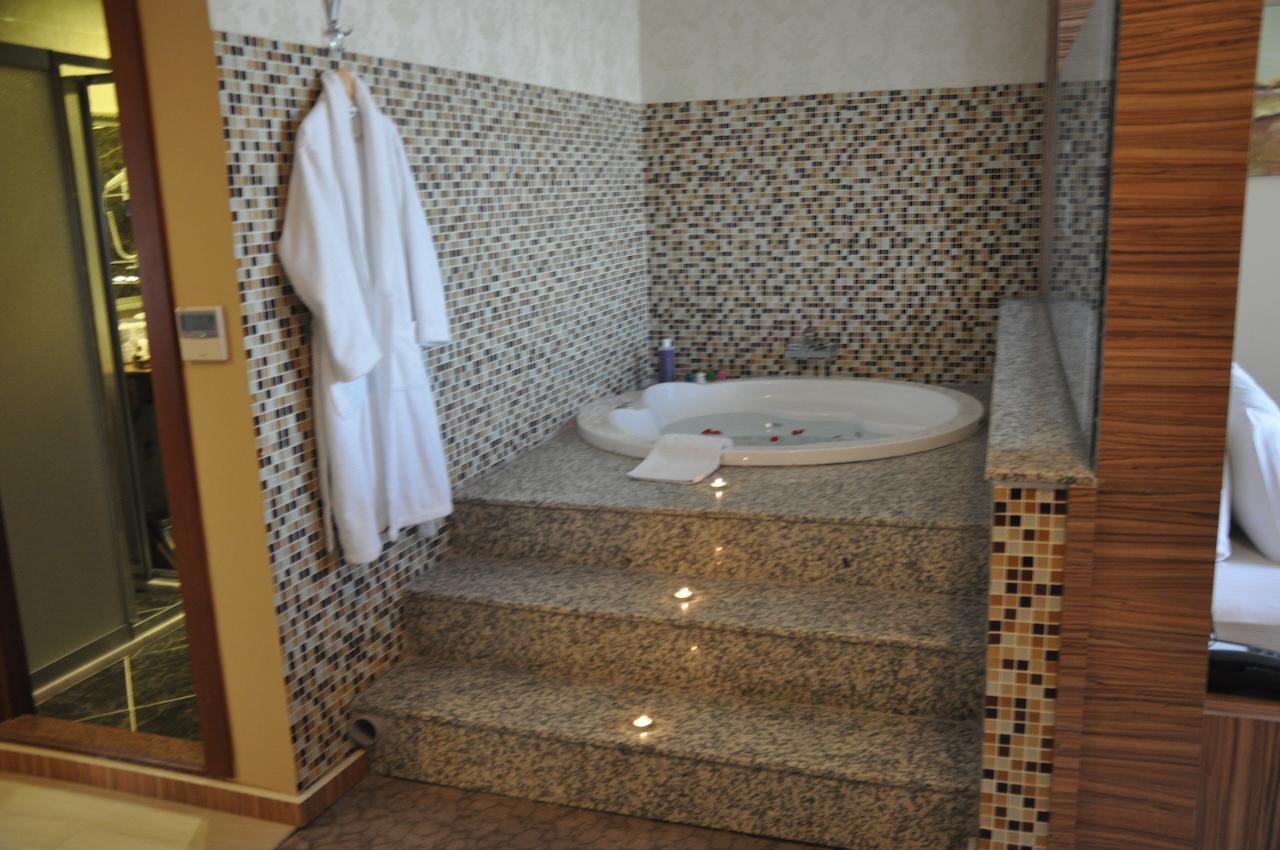 Mesa Hotell Batman Rom bilde